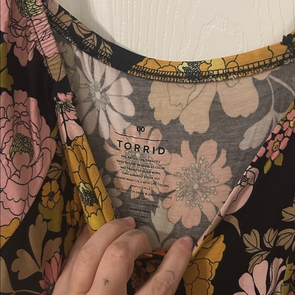 Torrid Maxi Dress - Picture 2 of 5